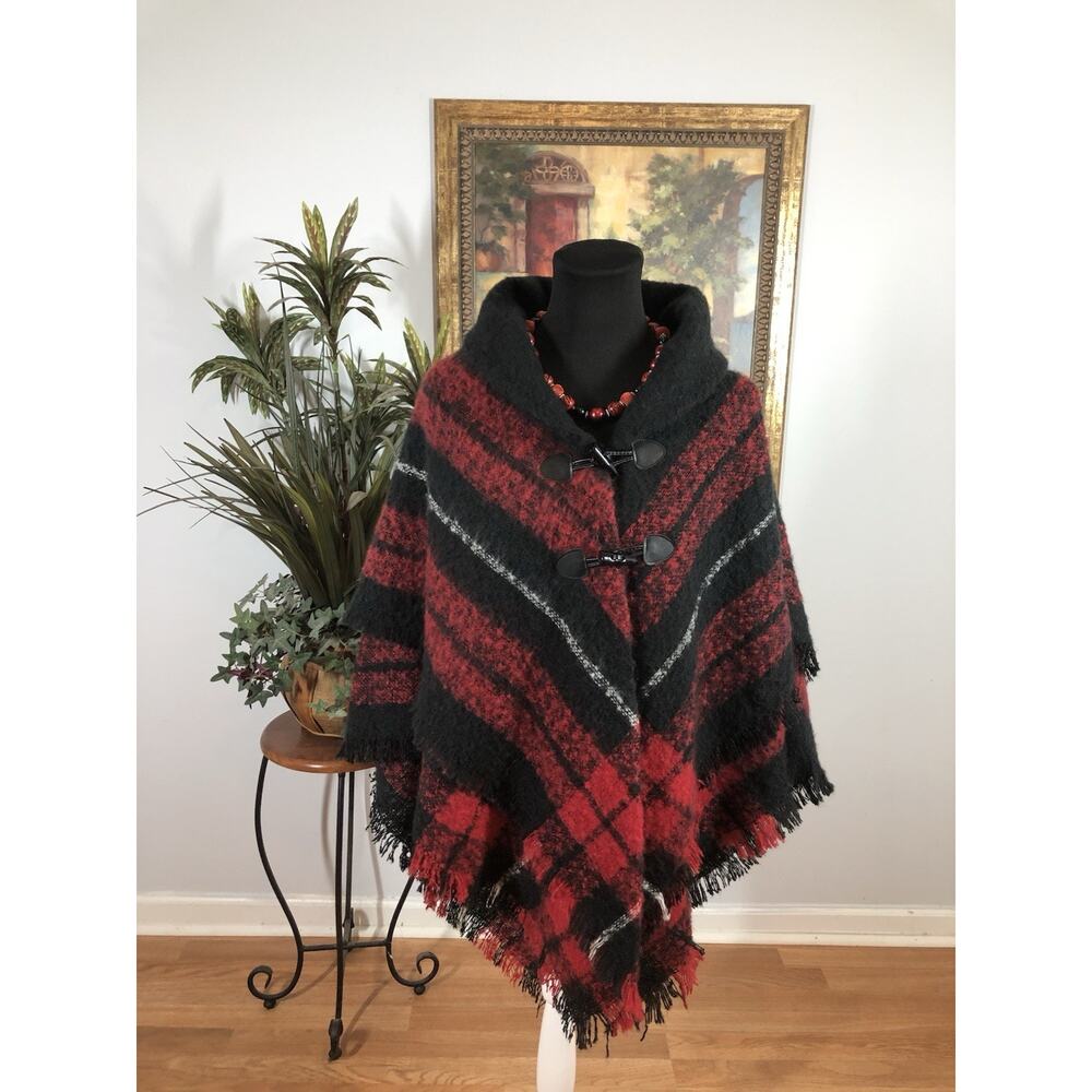 St John Bay Women One Size Cardigan Sweater Shawl Cape Puncho Knit Y2K Academia